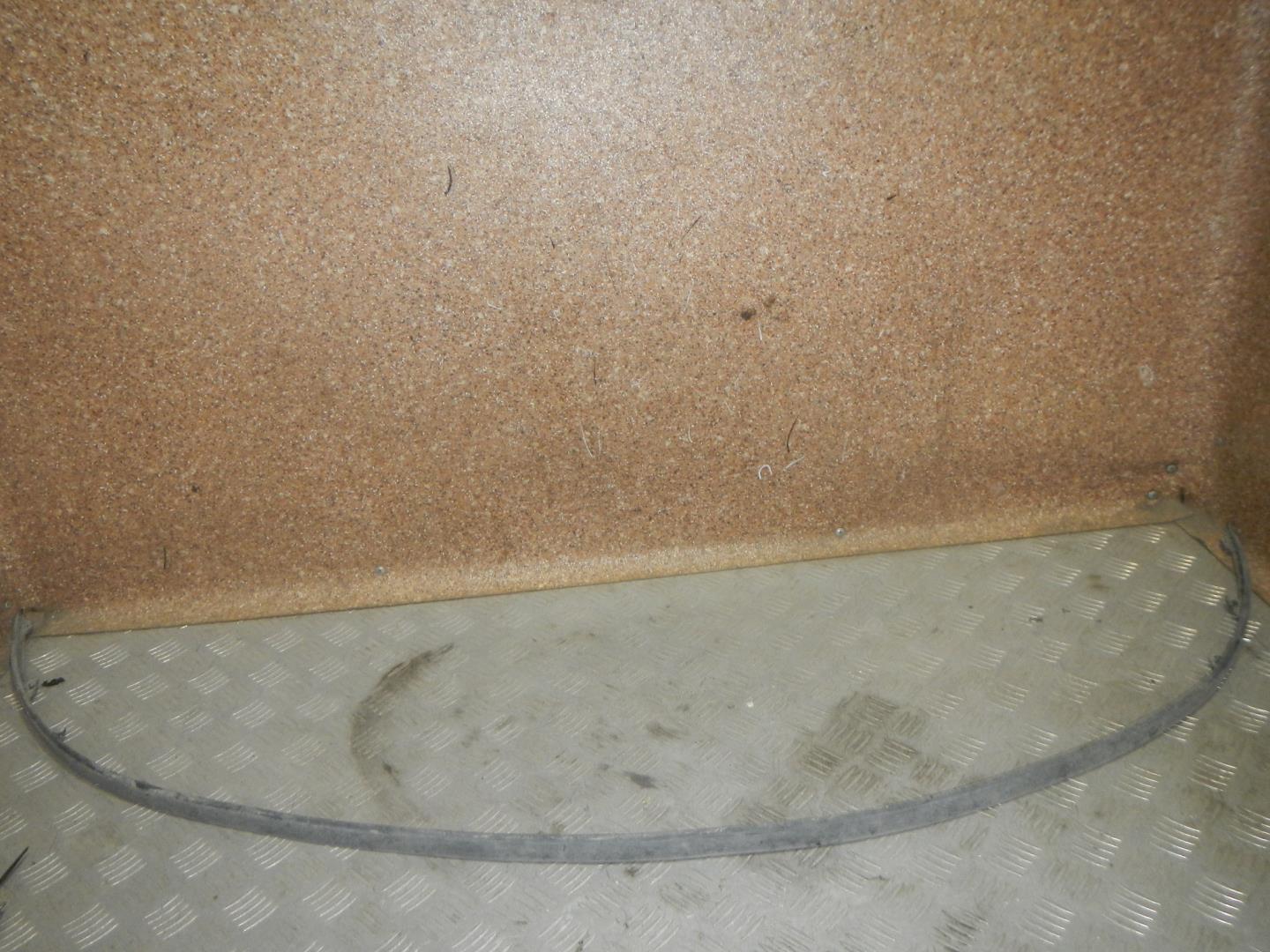 Спойлер переднего бампера