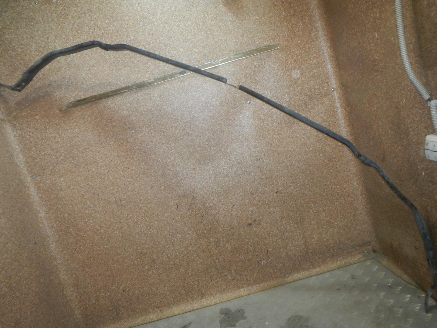 Кронштейн переднего бампера