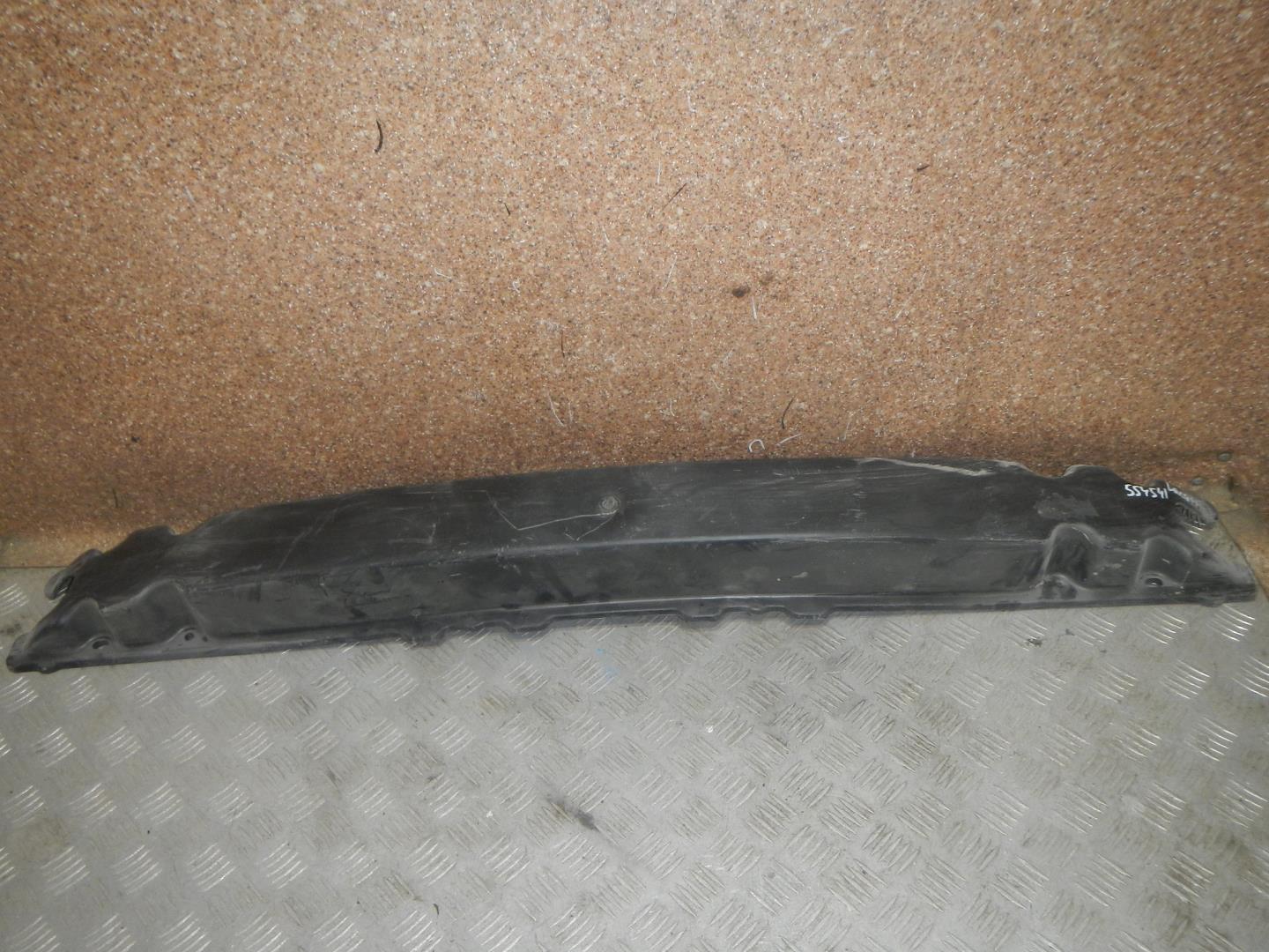 Усилитель переднего бампера