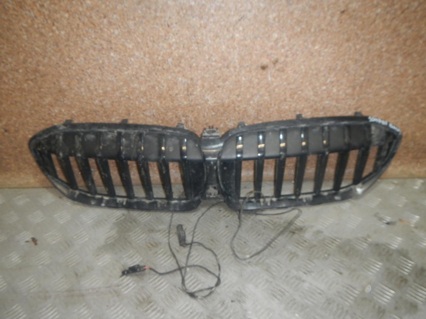 Решетка радиатора