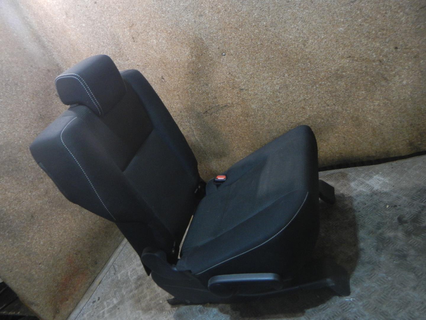 Сиденье салонное