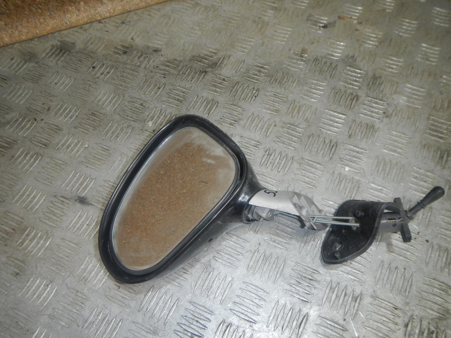 Зеркало левое механическое