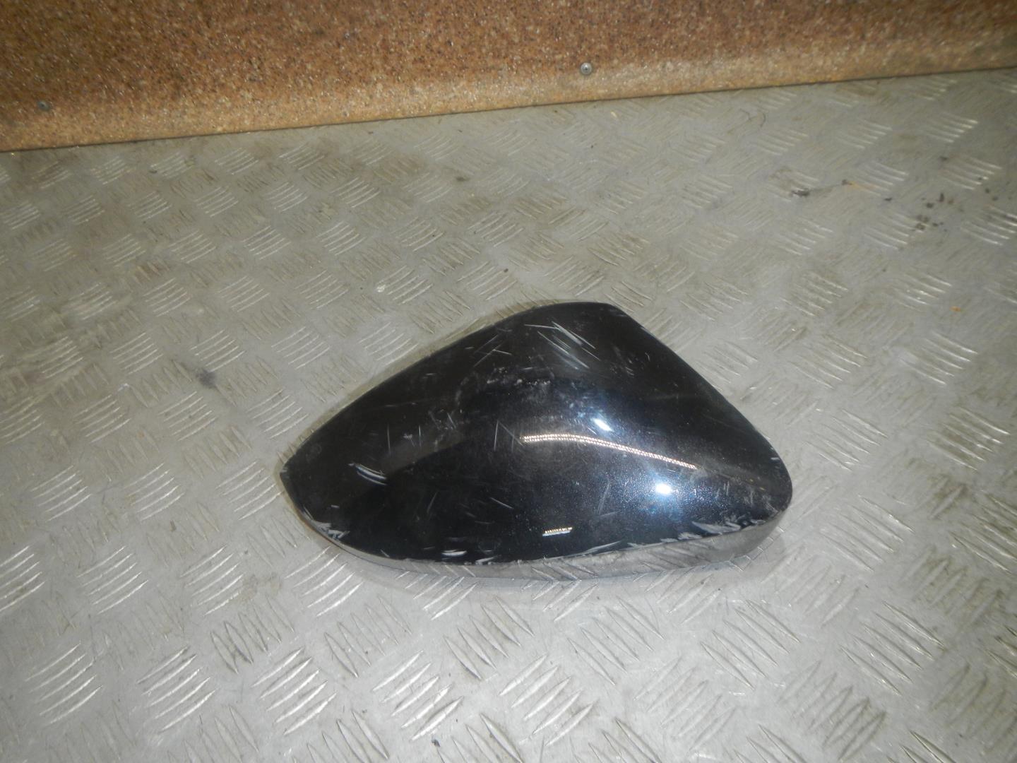 Крышка корпуса зеркала правого