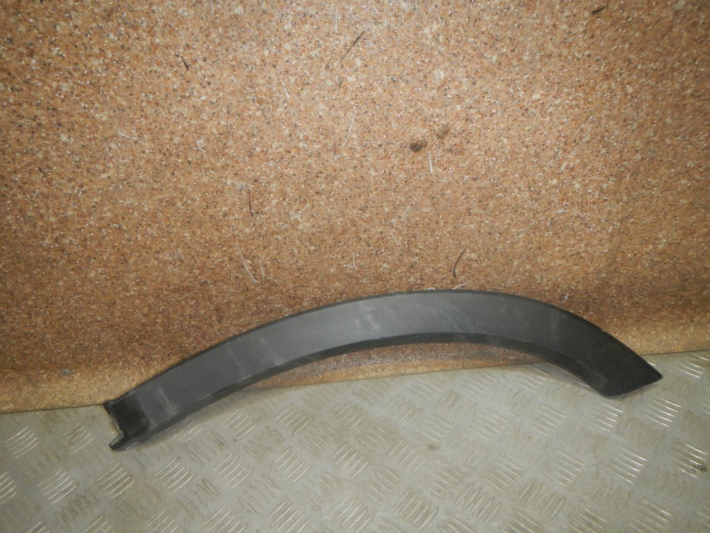 Накладка двери задней левой