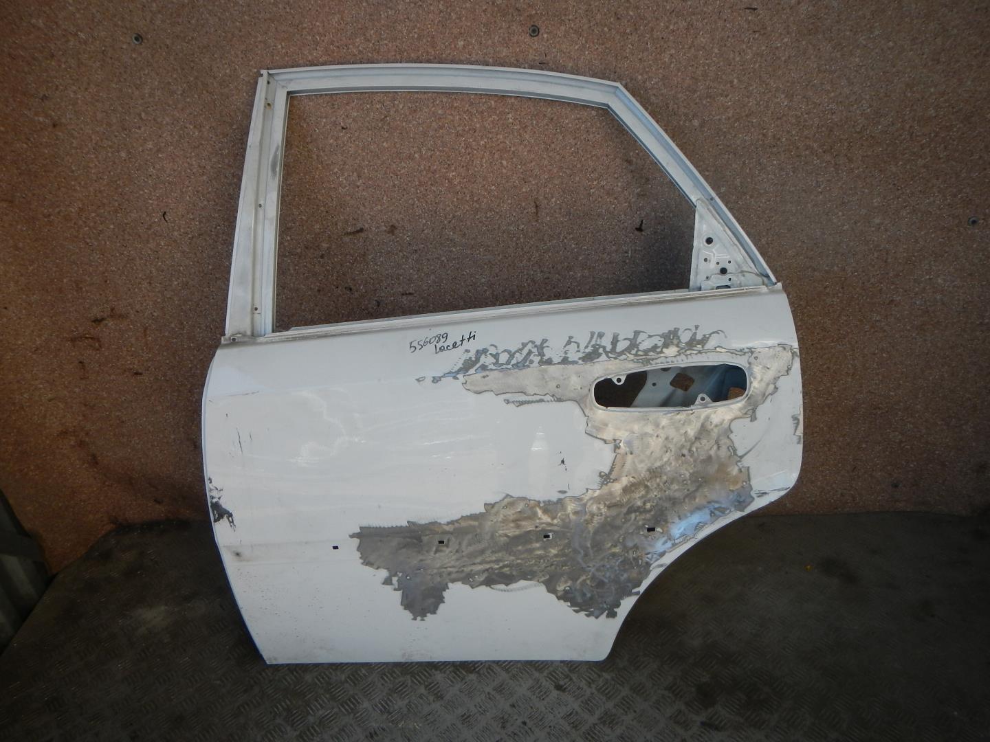 Дверь задняя левая