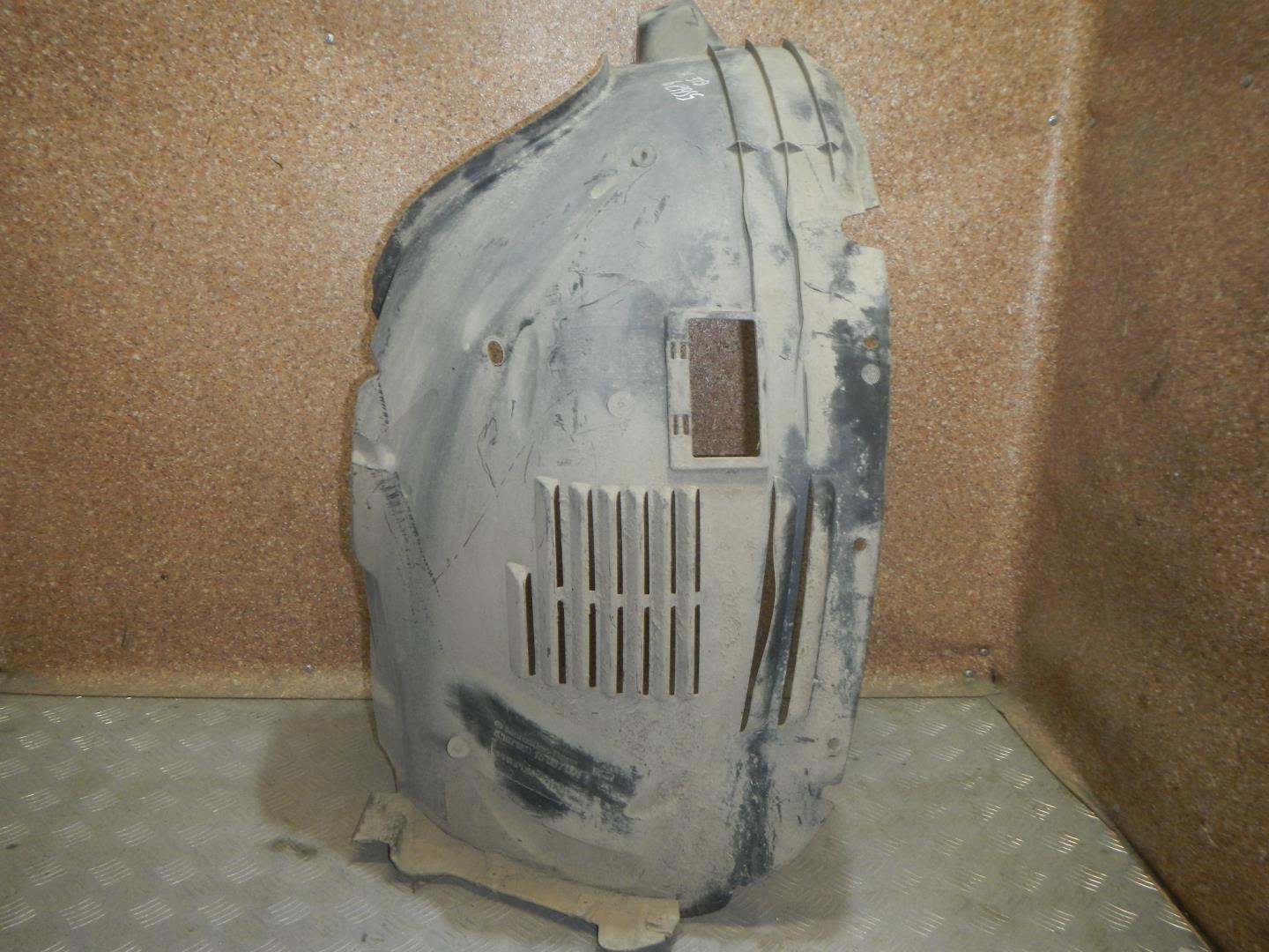 Локер передний левый