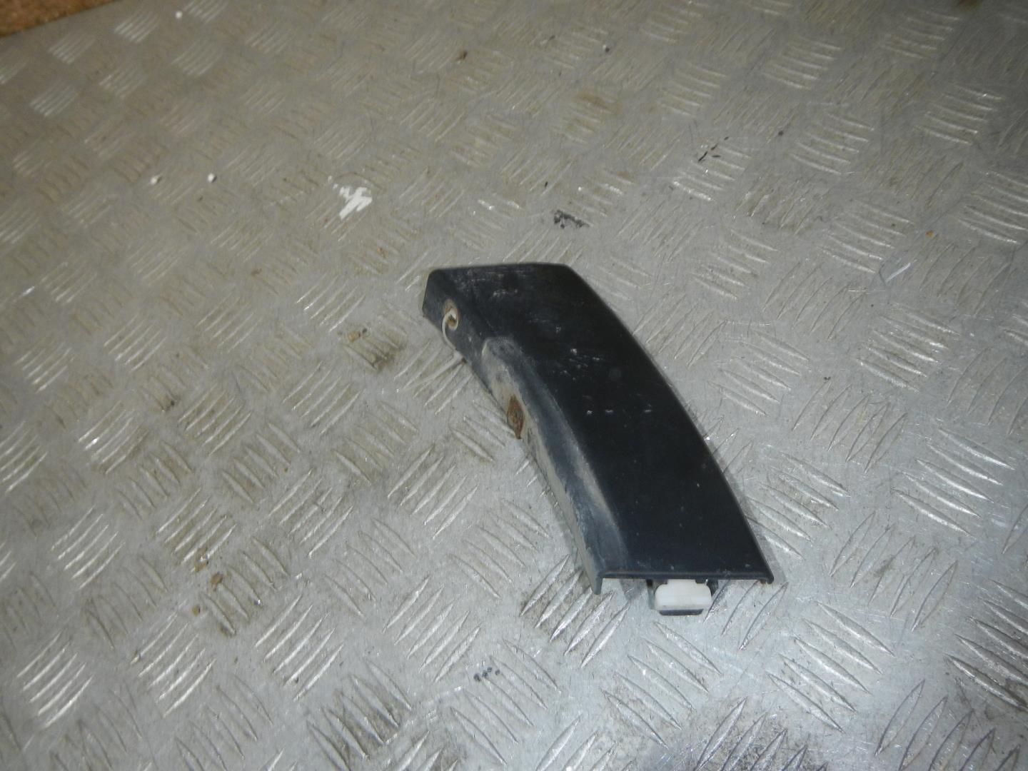 Накладка заднего бампера левая