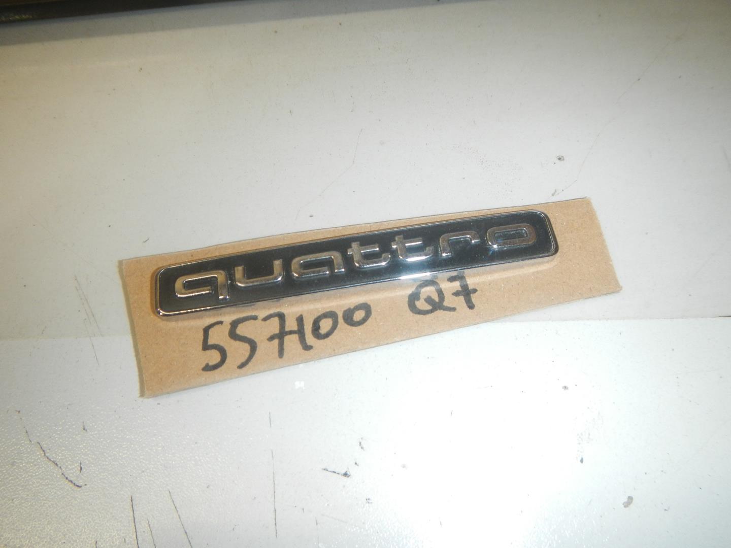 Эмблема на крышку багажника