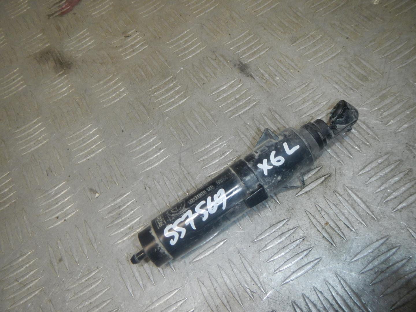 Форсунка омывателя фары