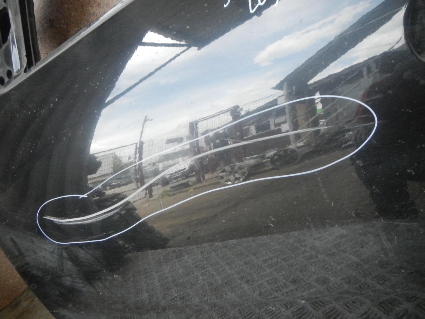 Дверь передняя левая