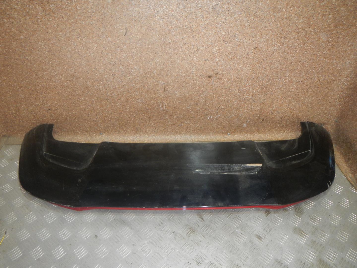 Спойлер (дефлектор) крышки багажника