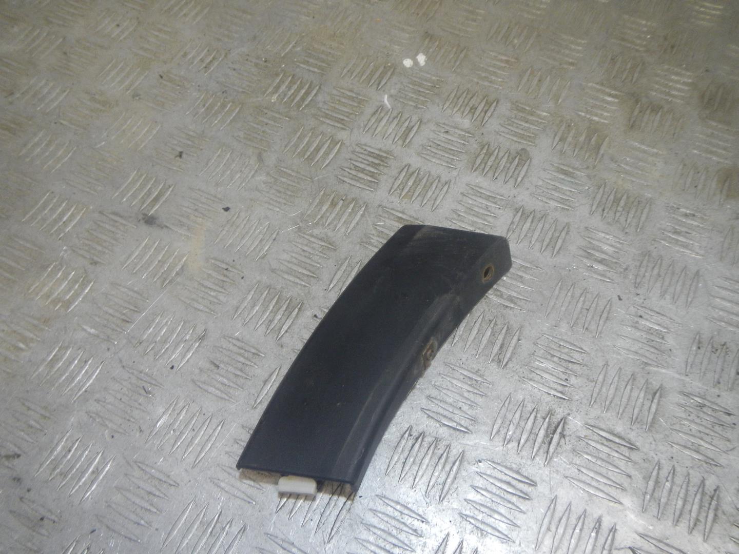 Накладка заднего бампера правая