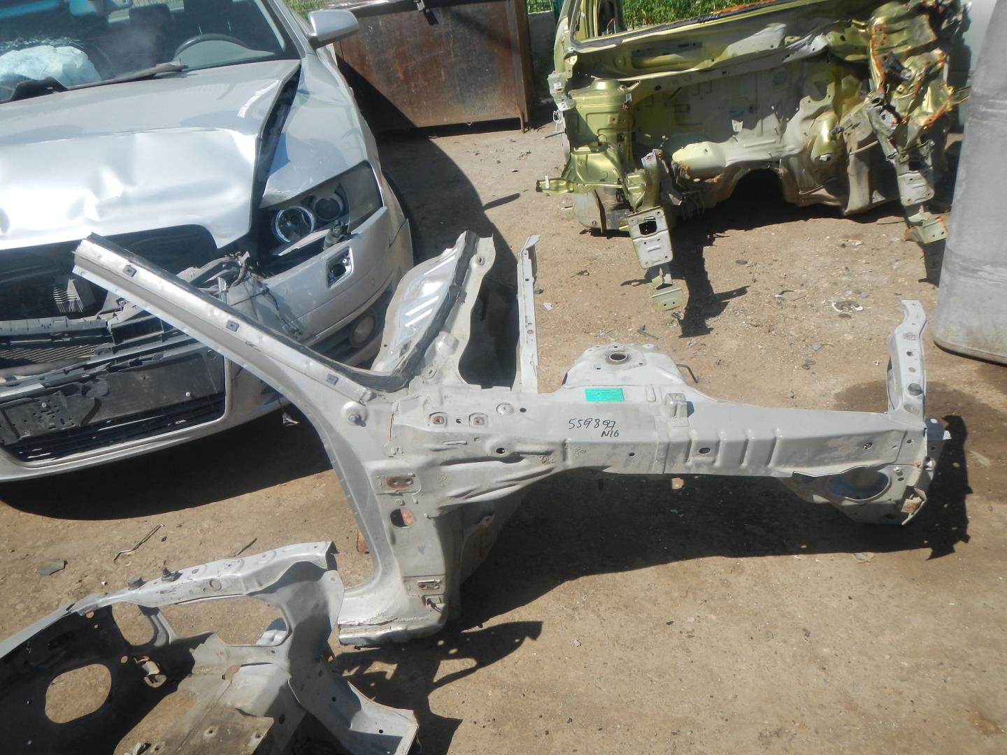 Лонжерон передний правый