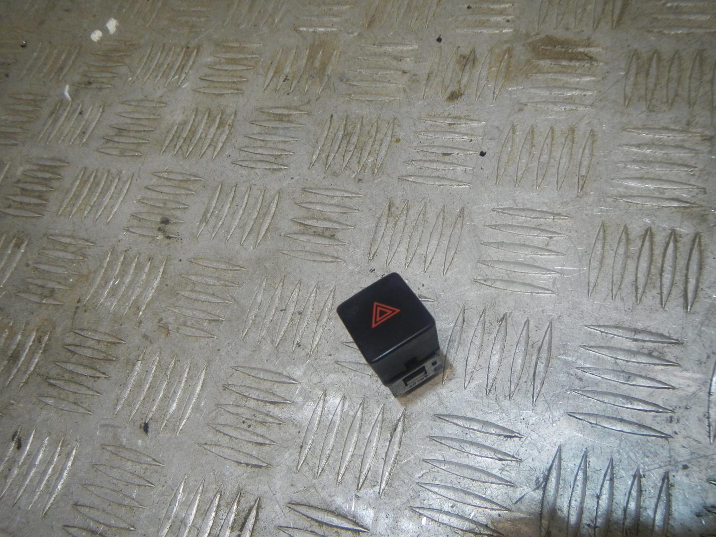 Кнопка аварийной остановки