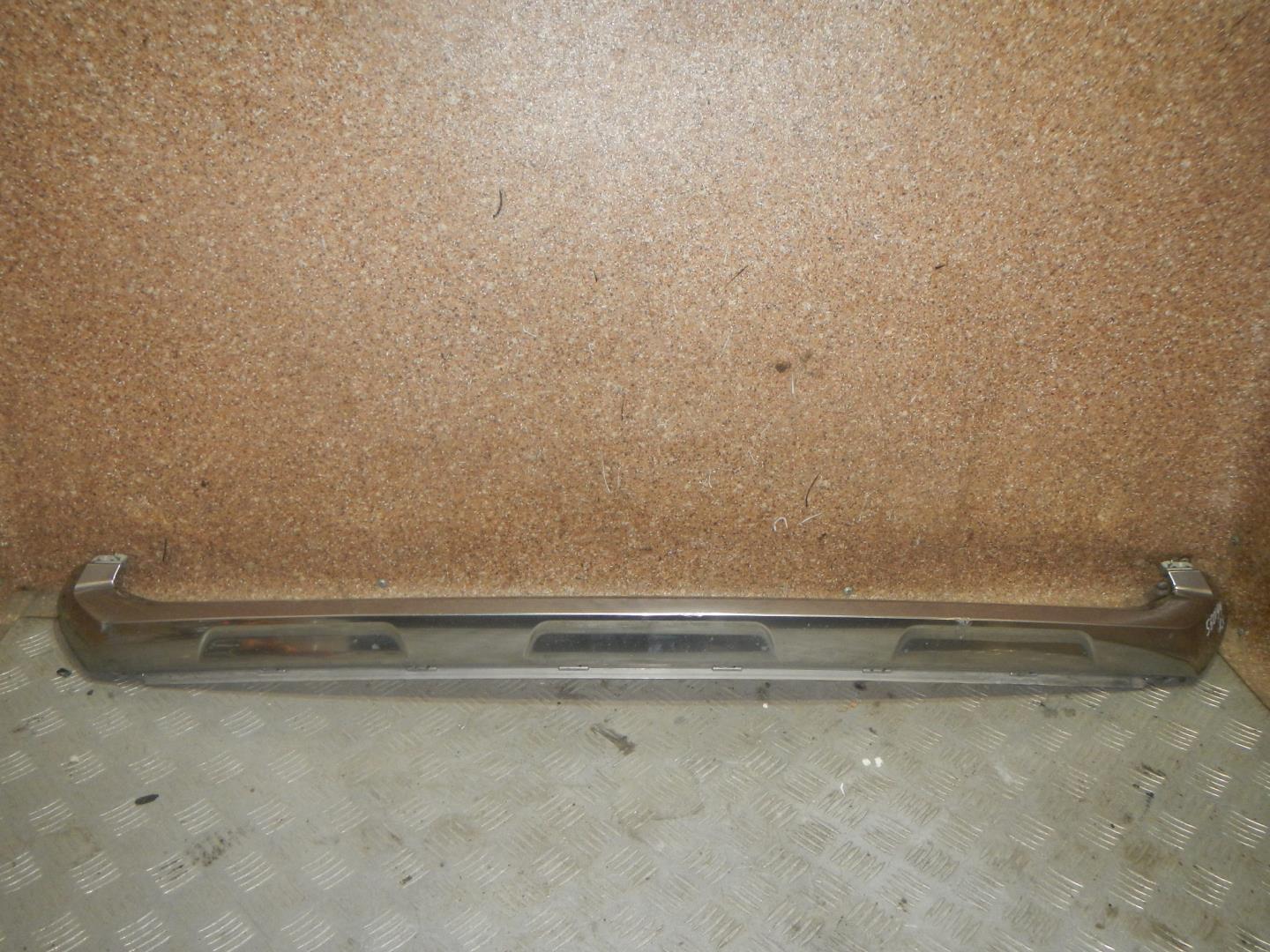 Накладка на решетку радиатора