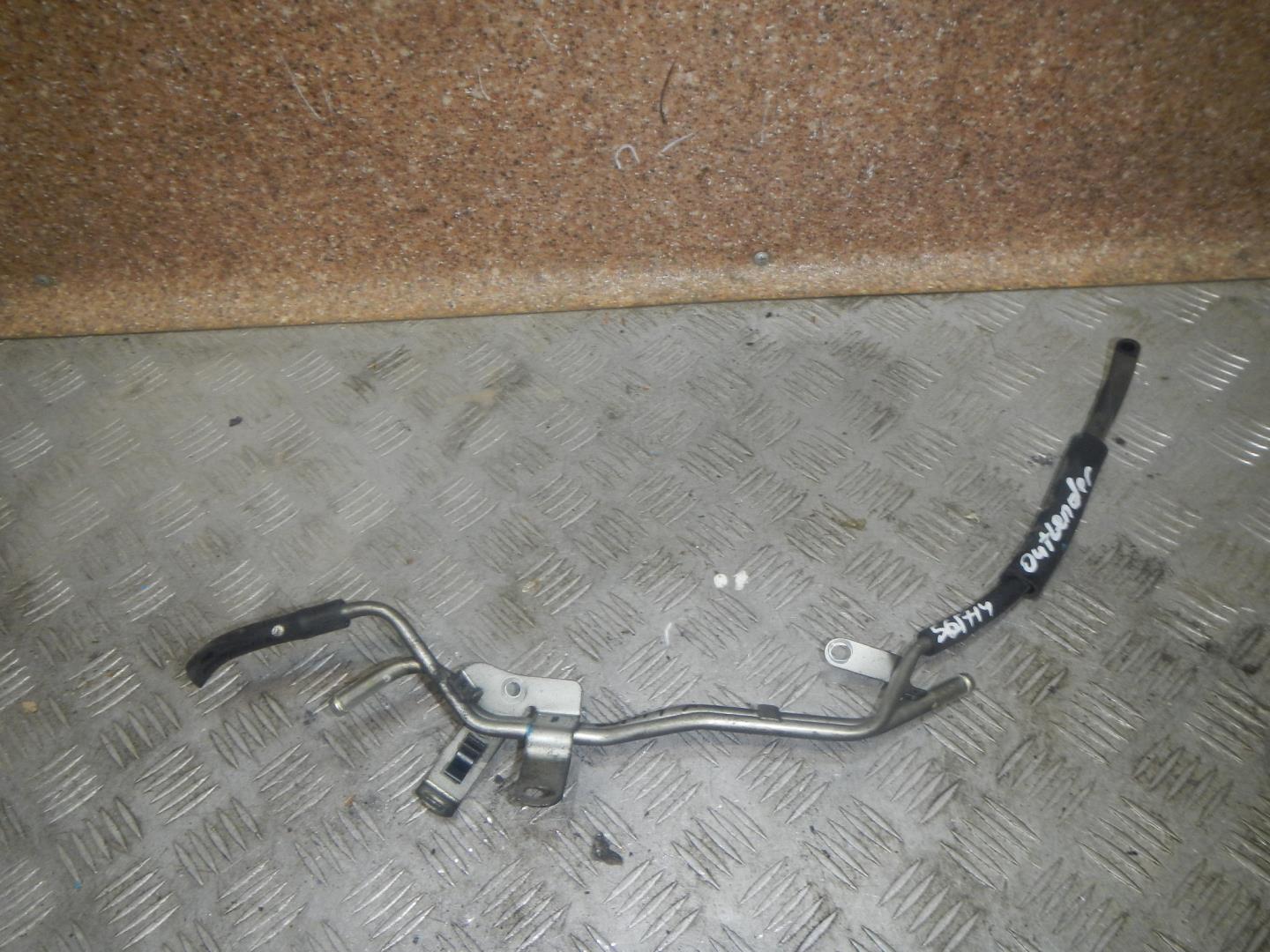 Трубка системы охлаждения