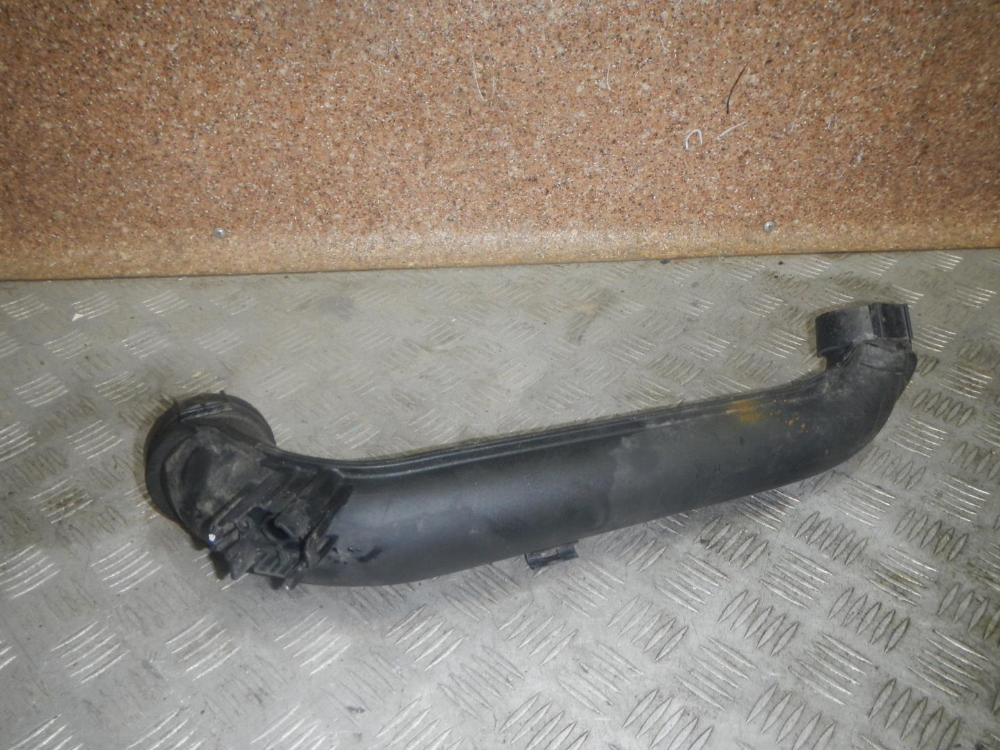 Патрубок интеркулера