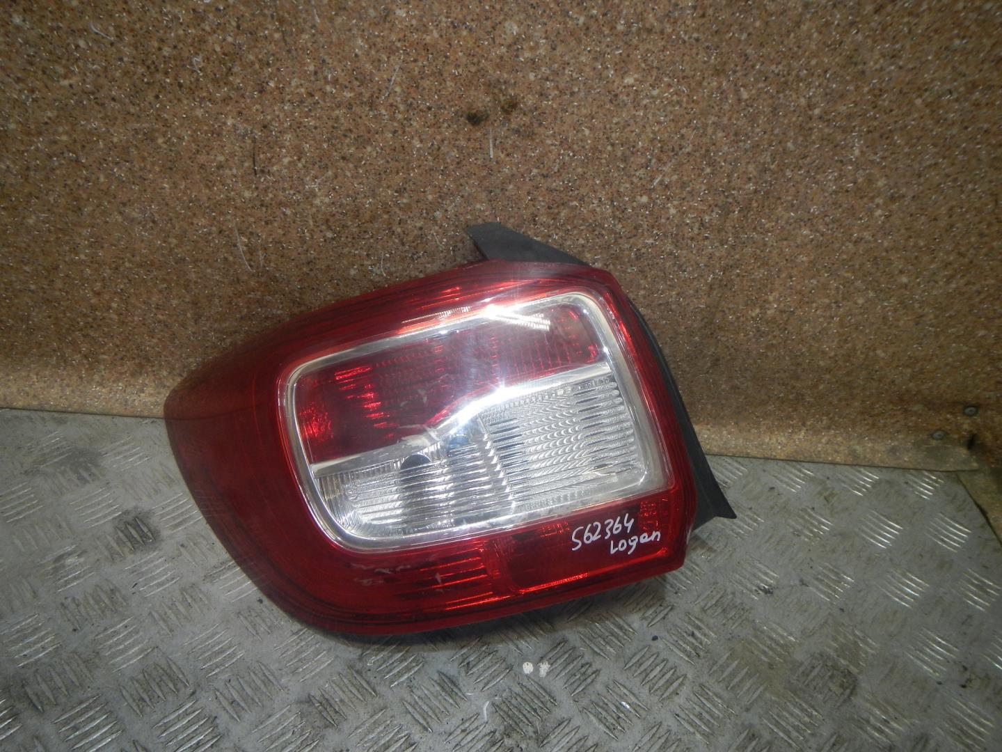 Фонарь задний левый