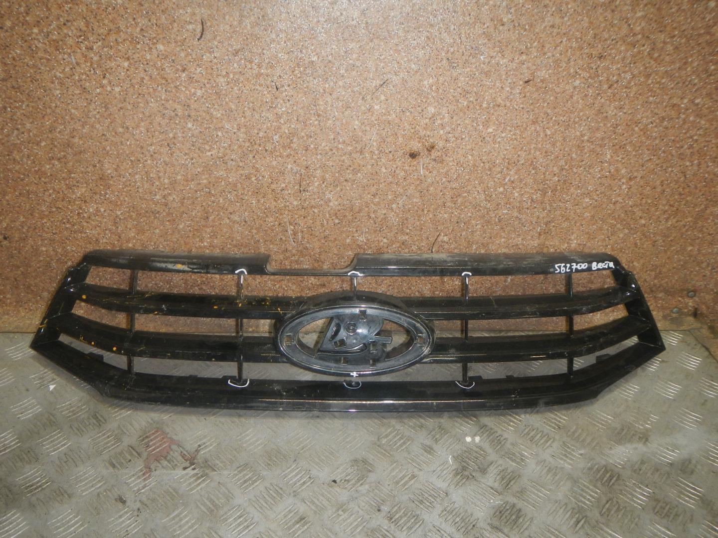 Решетка радиатора