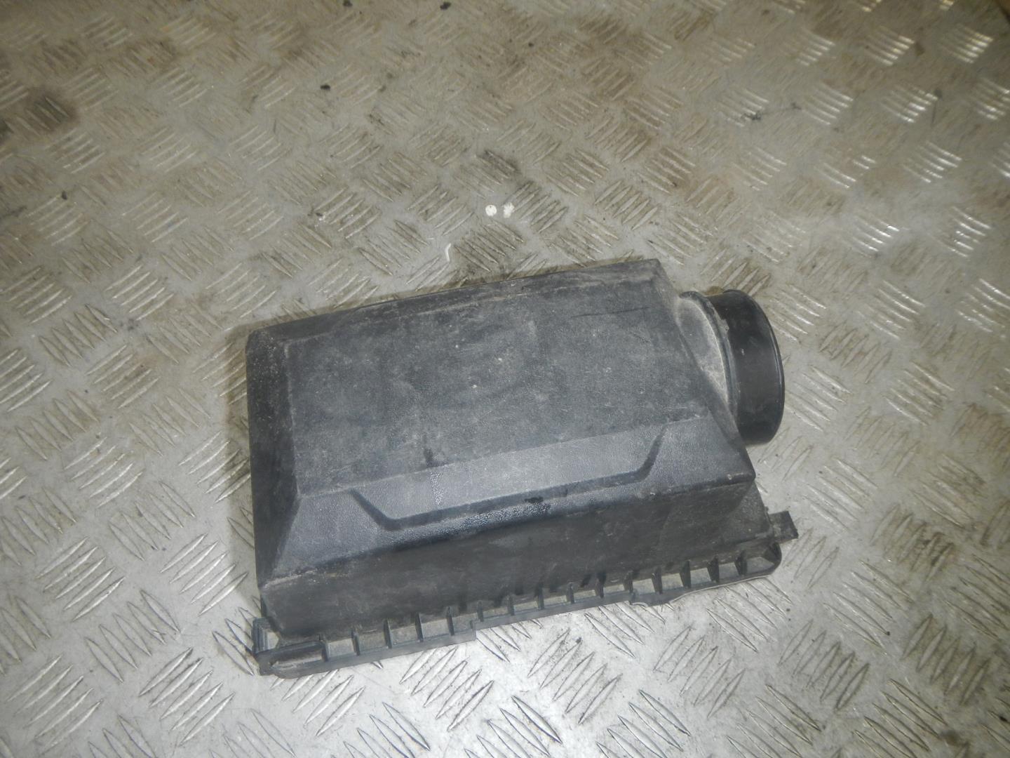 Крышка воздушного фильтра