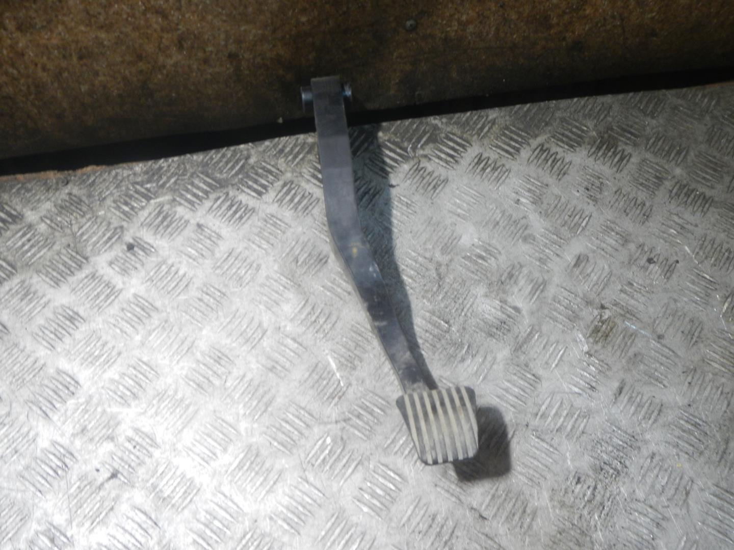 Педаль газа