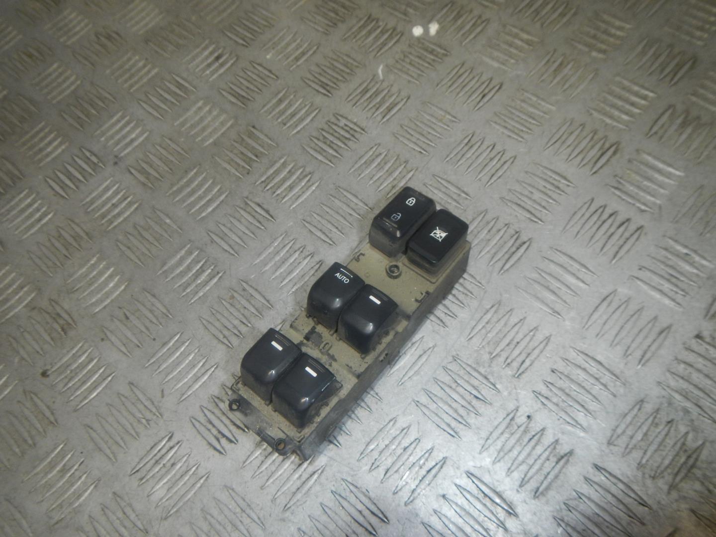 Блок управления стеклоподъемниками