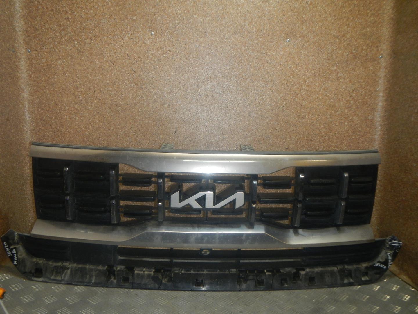 Решетка радиатора