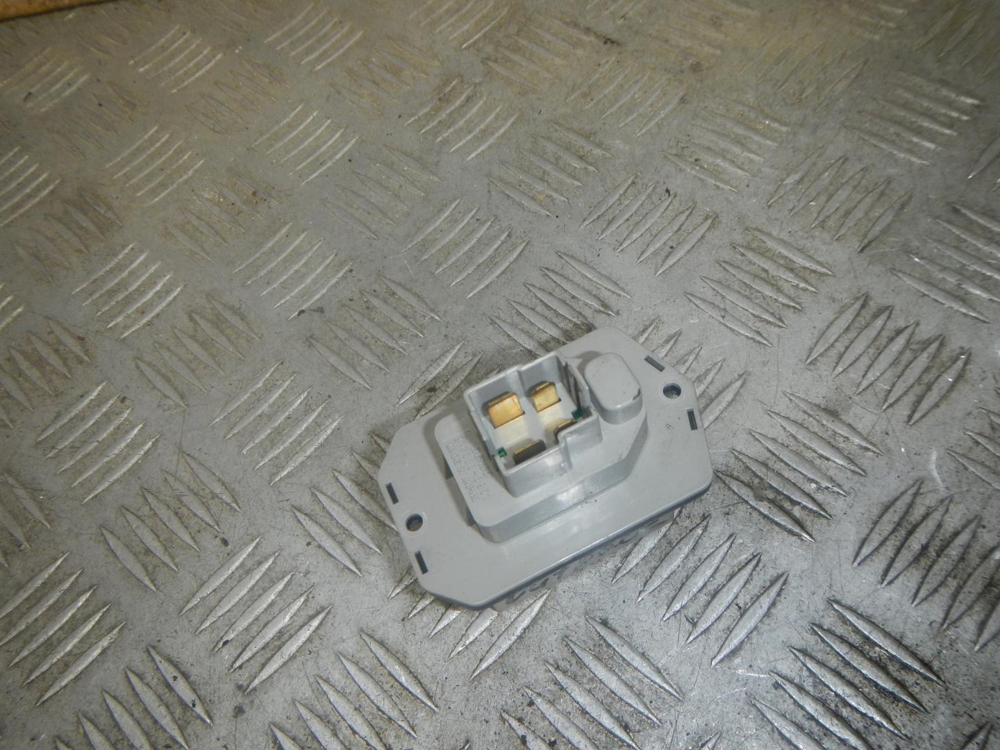 Резистор отопителя