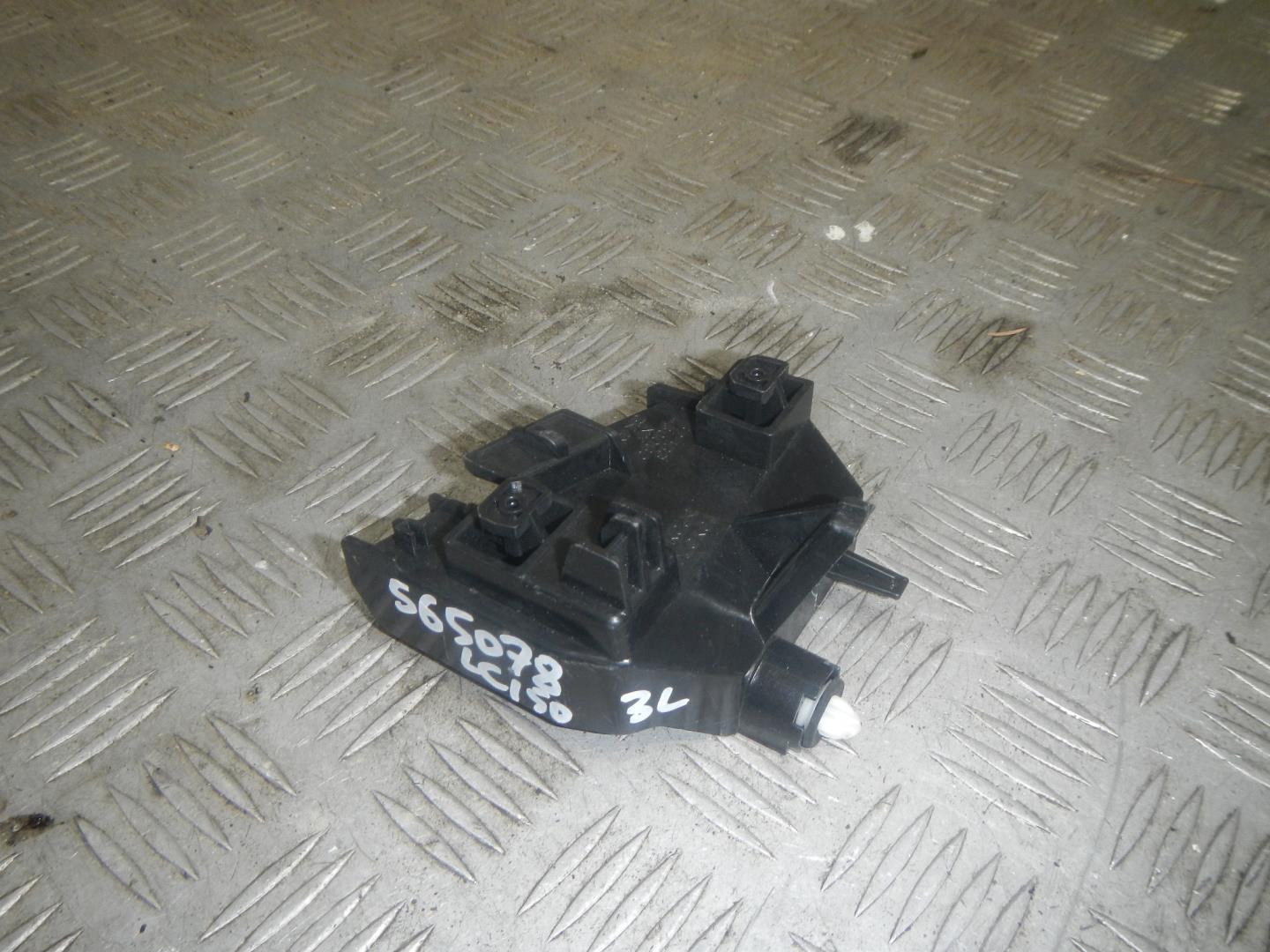 Кронштейн фонаря