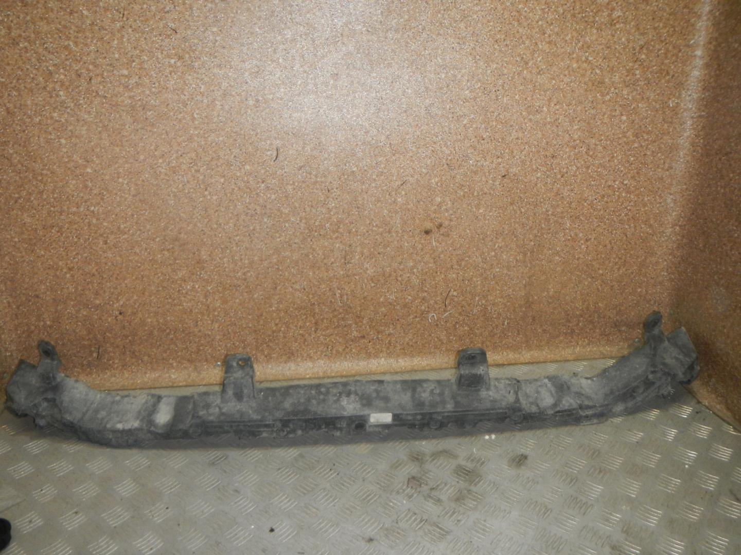 Наполнитель переднего бампера