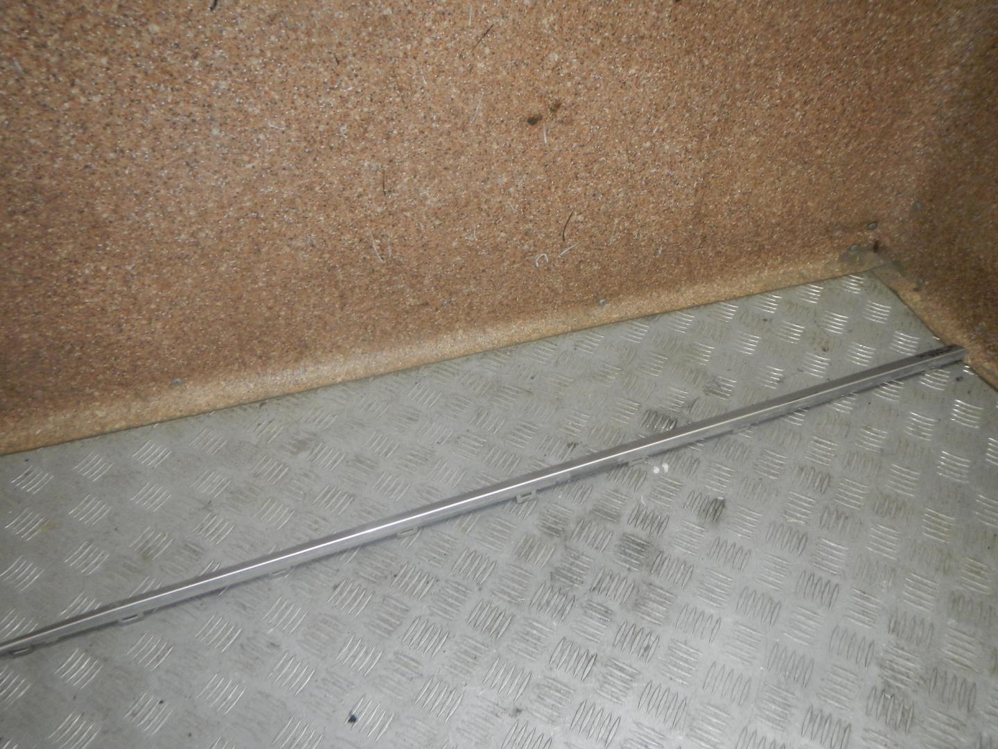 Накладка на порог (наружная)