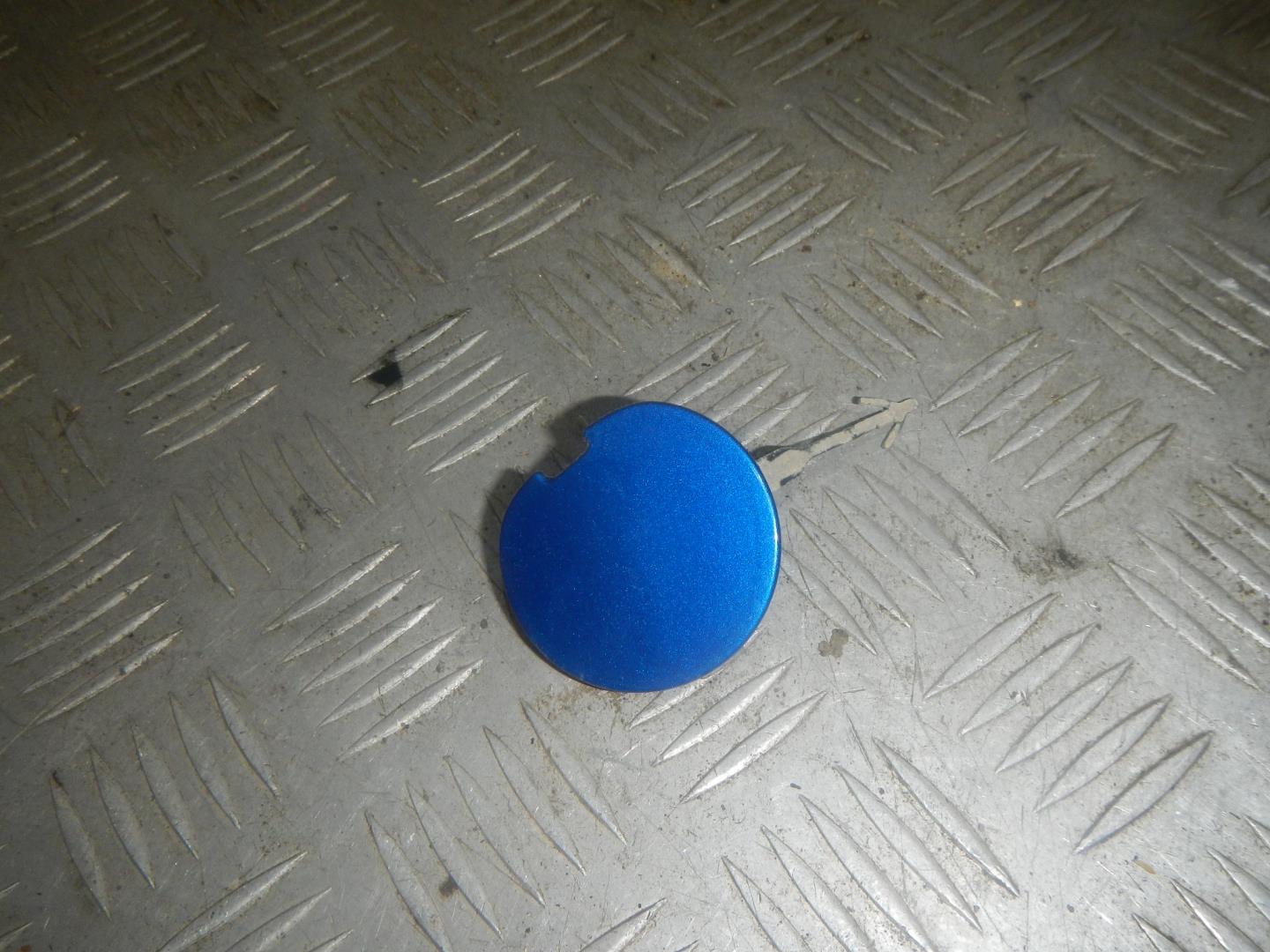 Заглушка буксировочного крюка