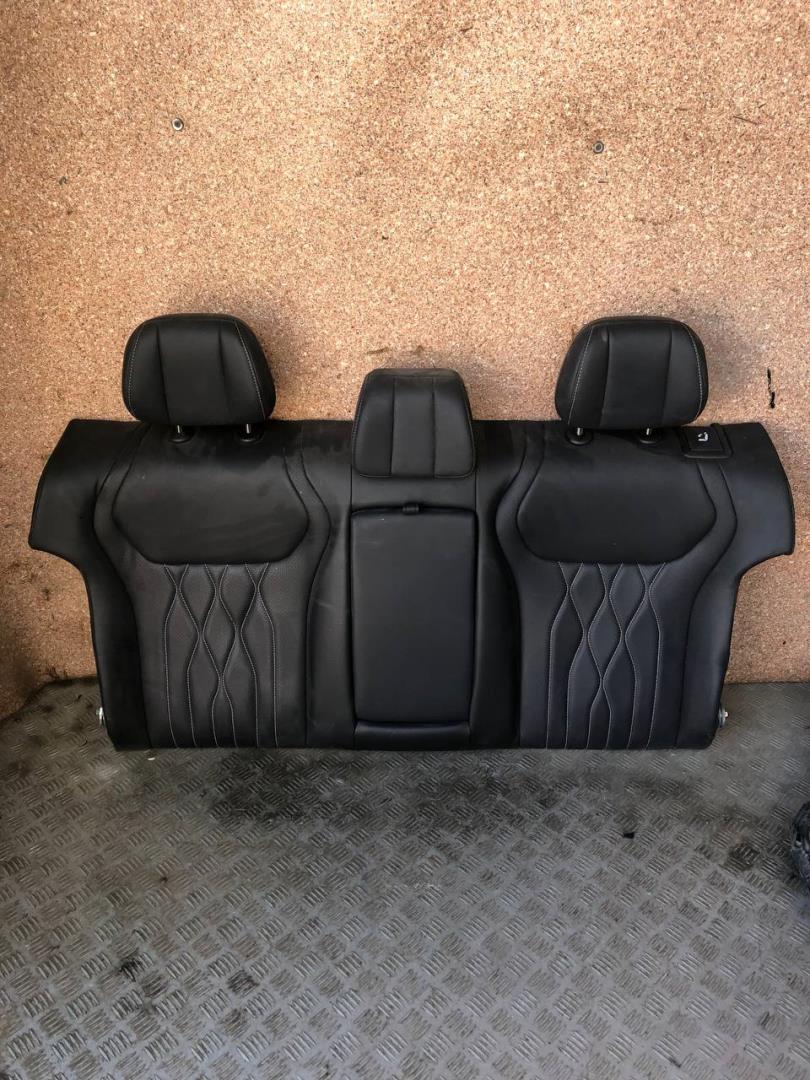 Спинка сидения