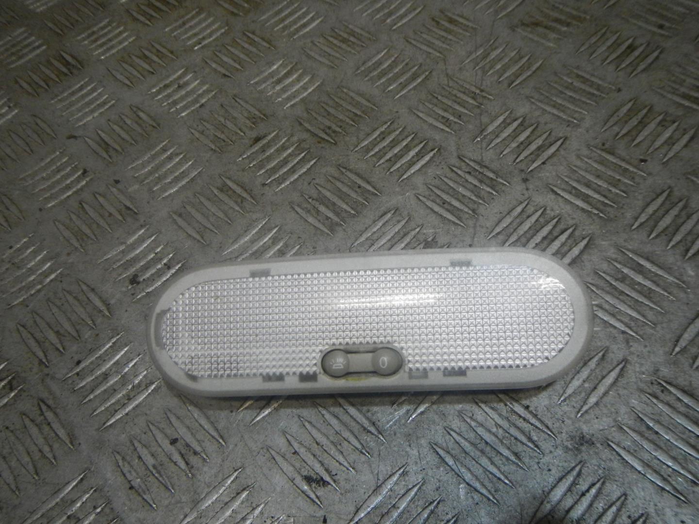 Плафон салонный