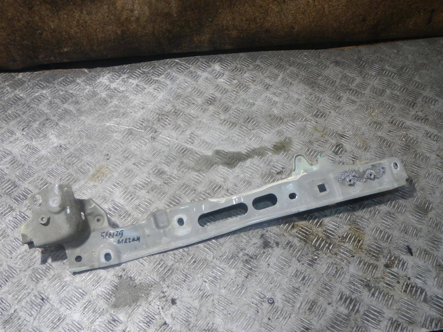 Кронштейн крепления крыла