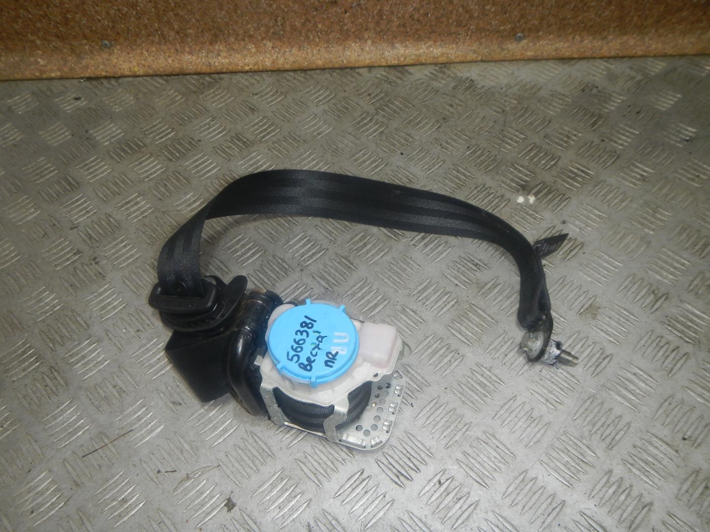 Ремень безопасности