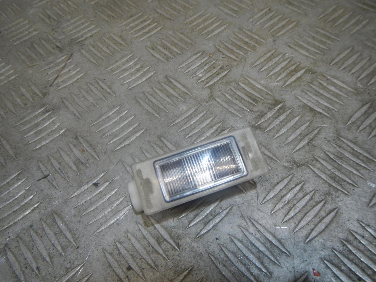 Фонарь подсветки номера