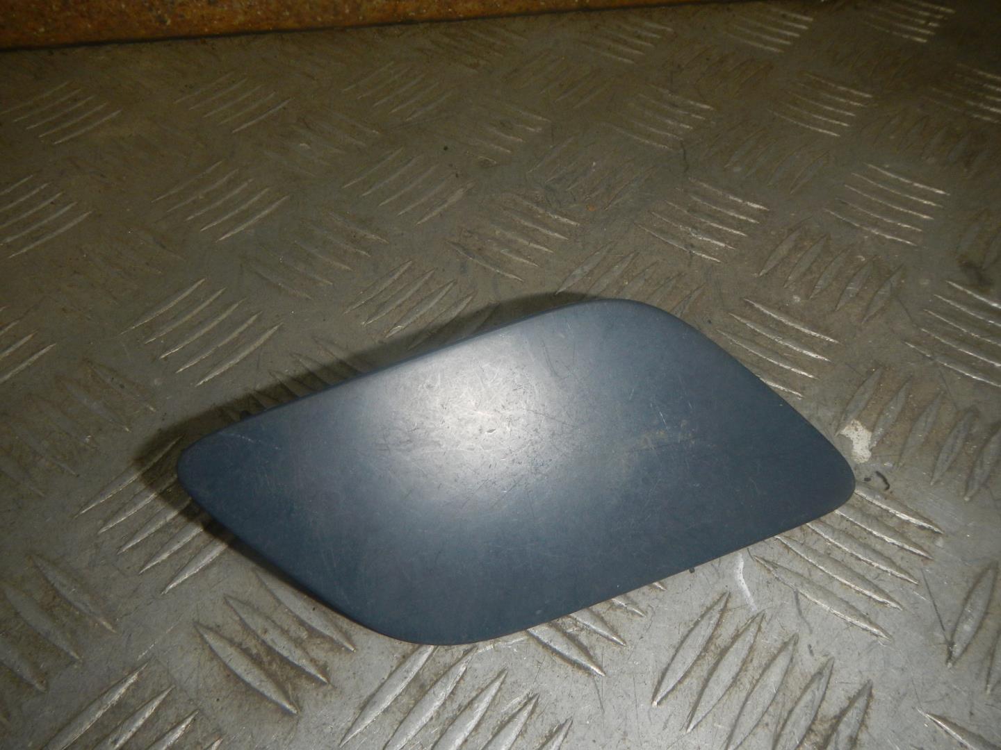 Крышка форсунки омывателя фар