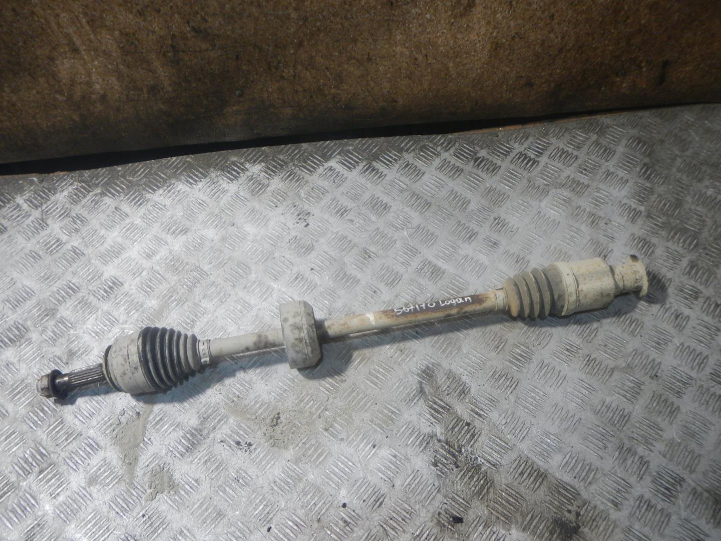 Полуось передняя правая