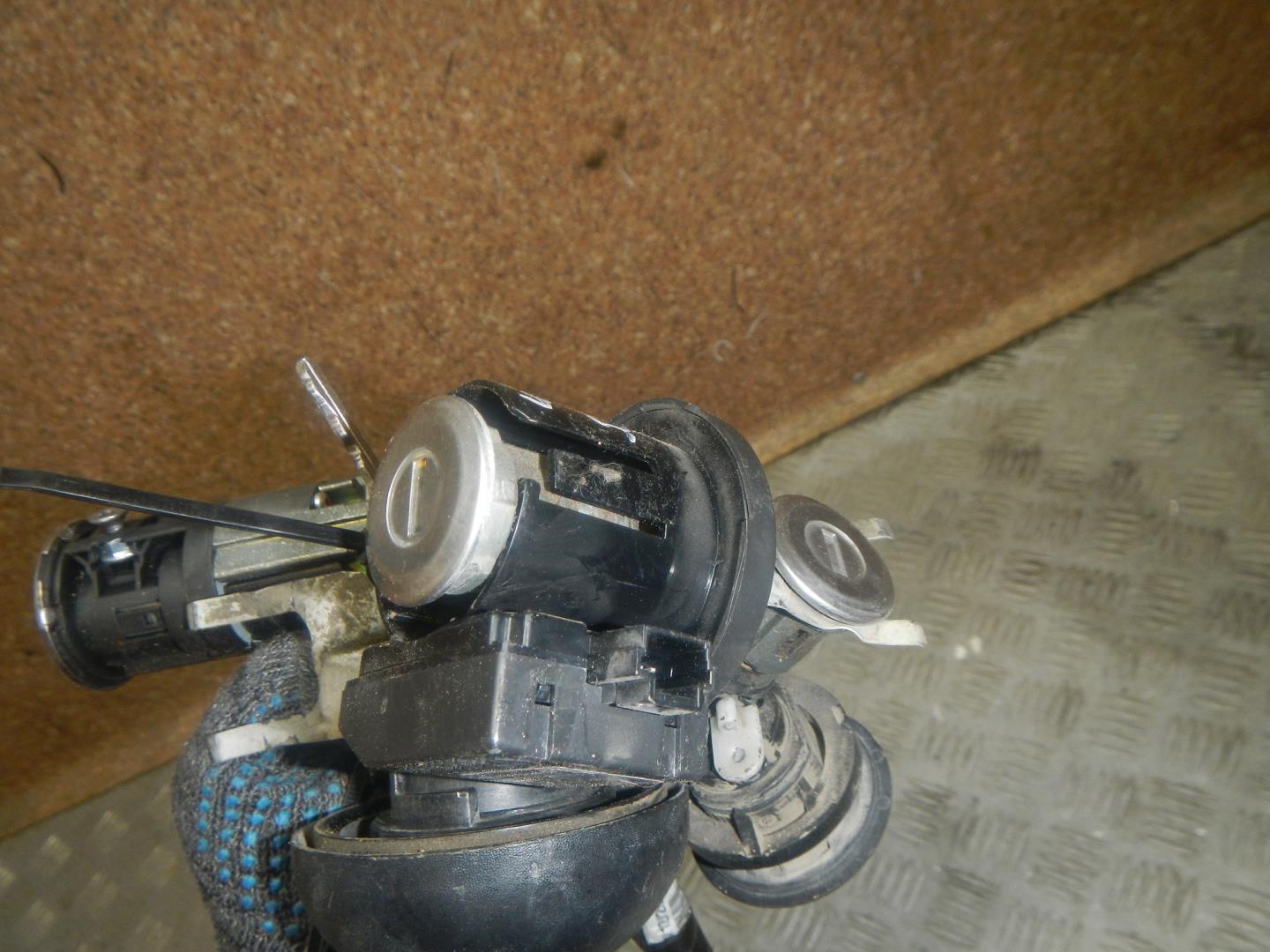 Замок зажигания