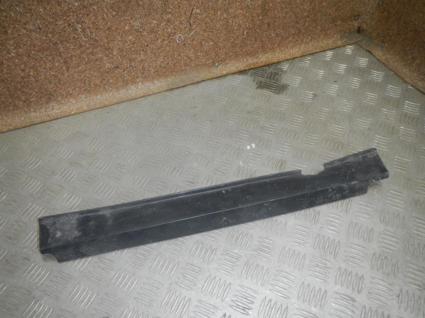 Воздуховод радиатора нижний