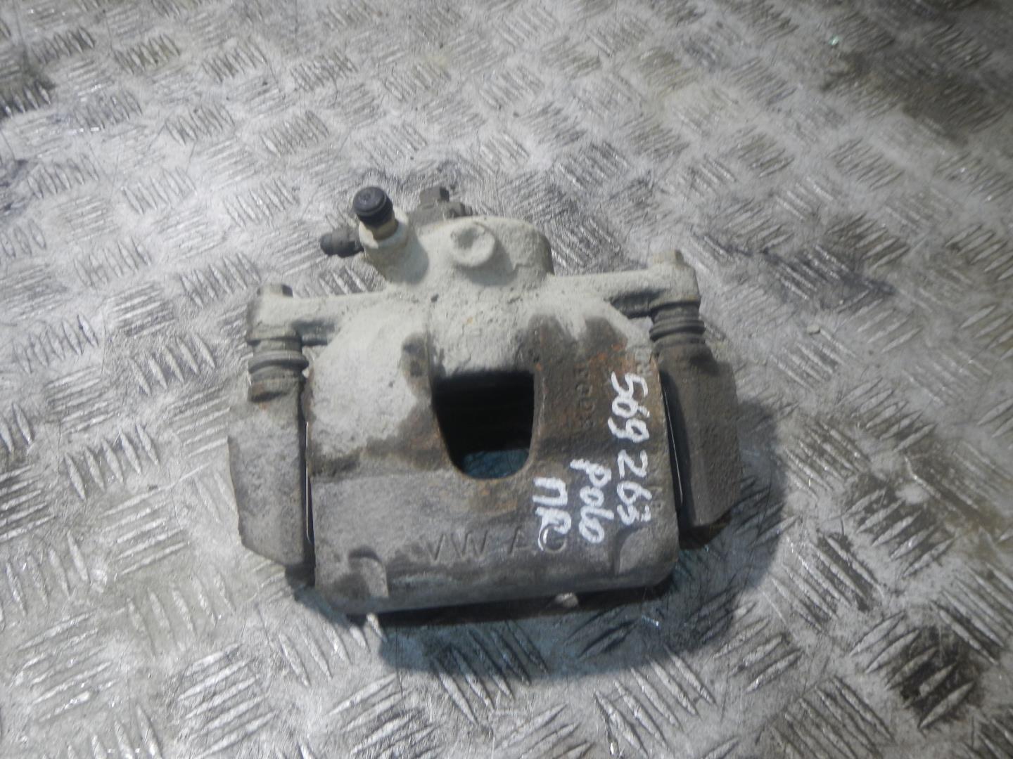 Суппорт передний правый