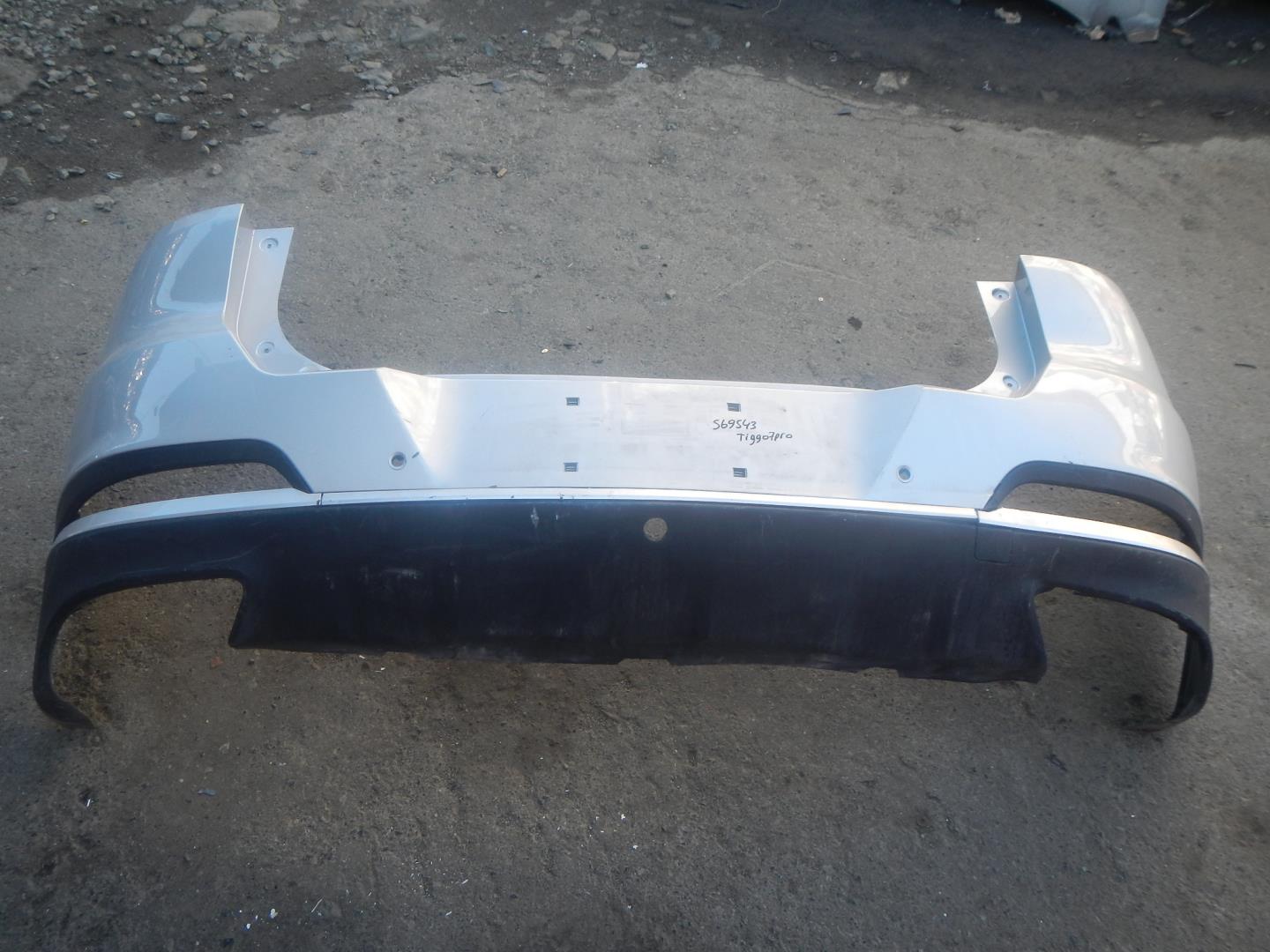 Бампер задний