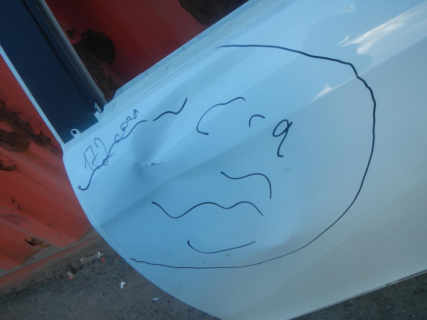 Дверь задняя левая