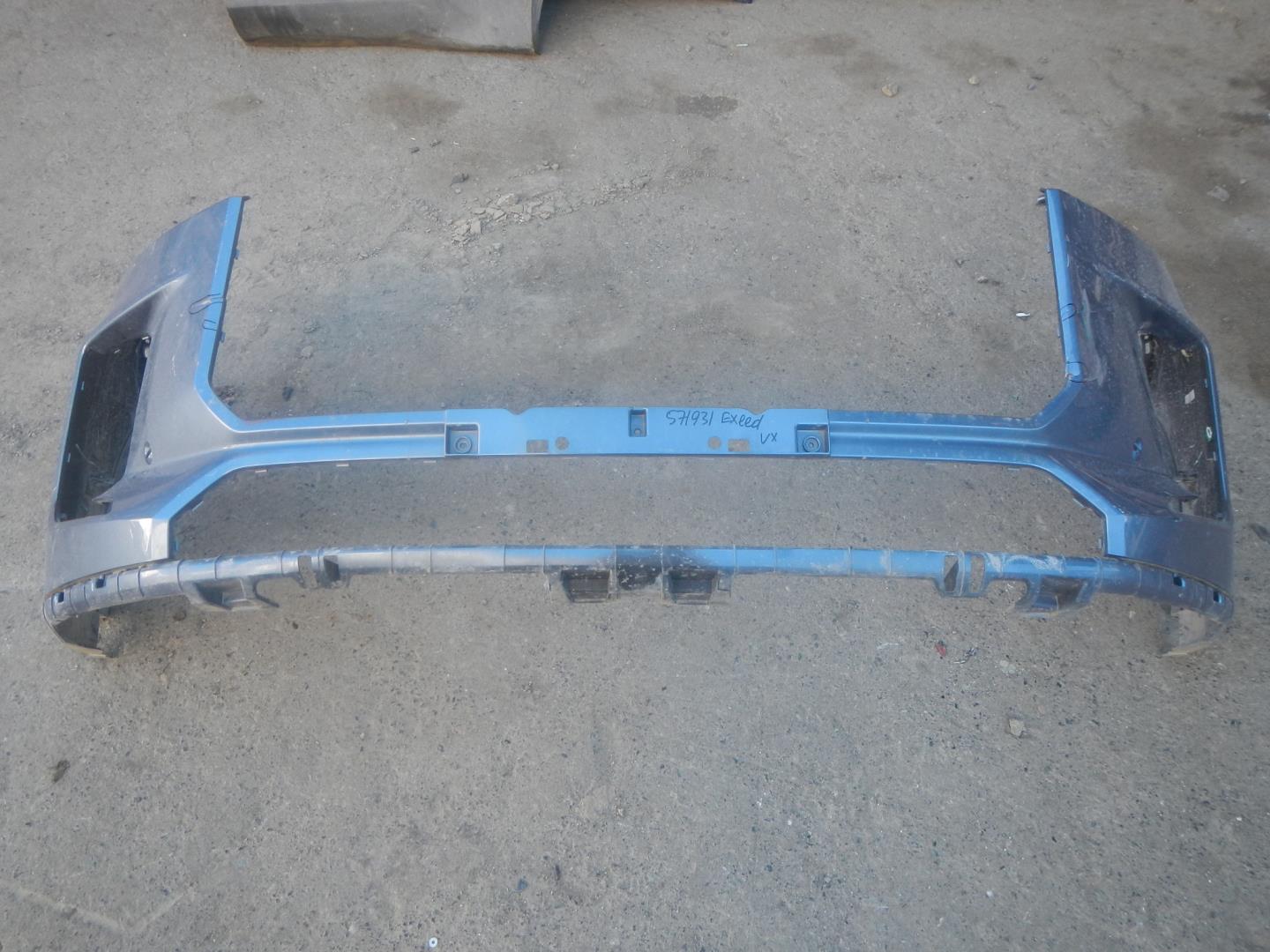 Бампер передний