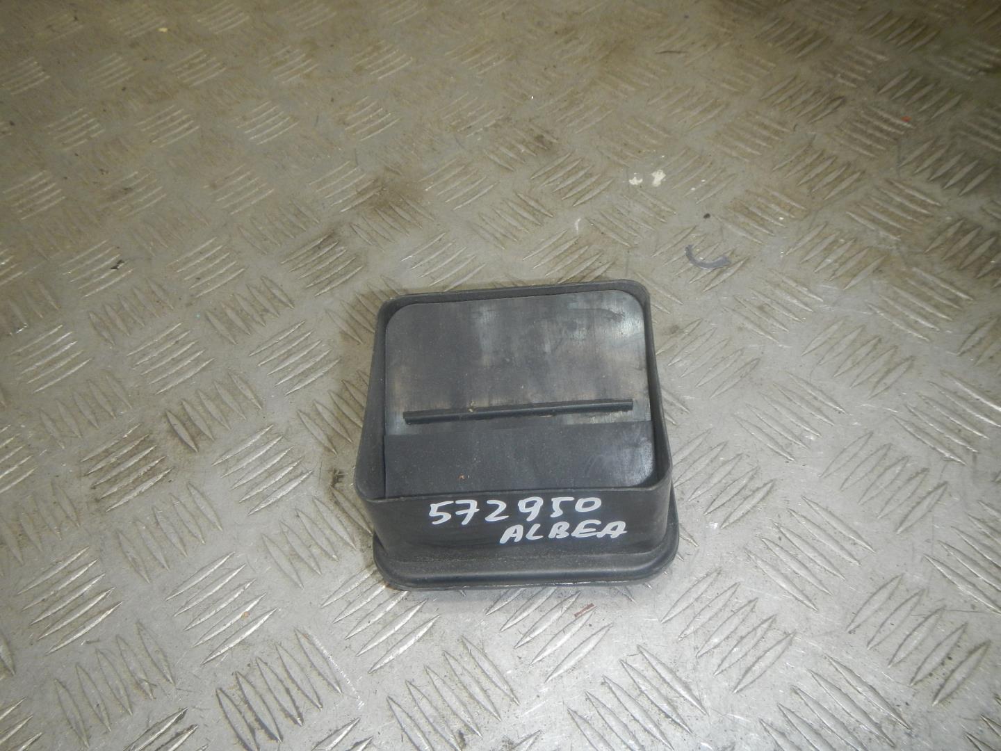 Решетка вентиляционная