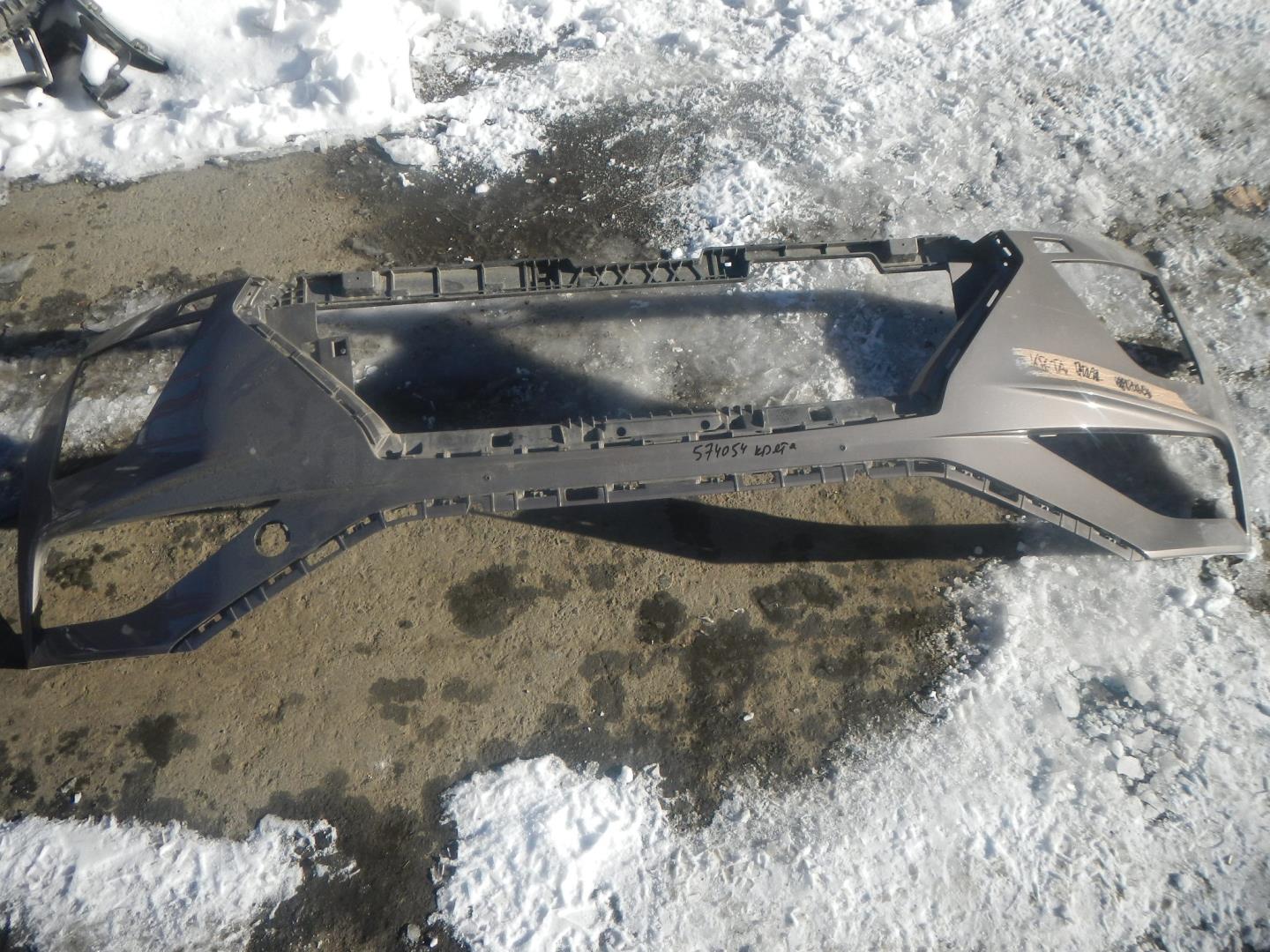 Бампер передний