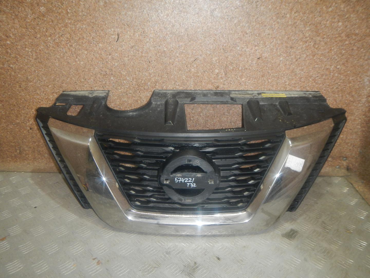 Решетка радиатора