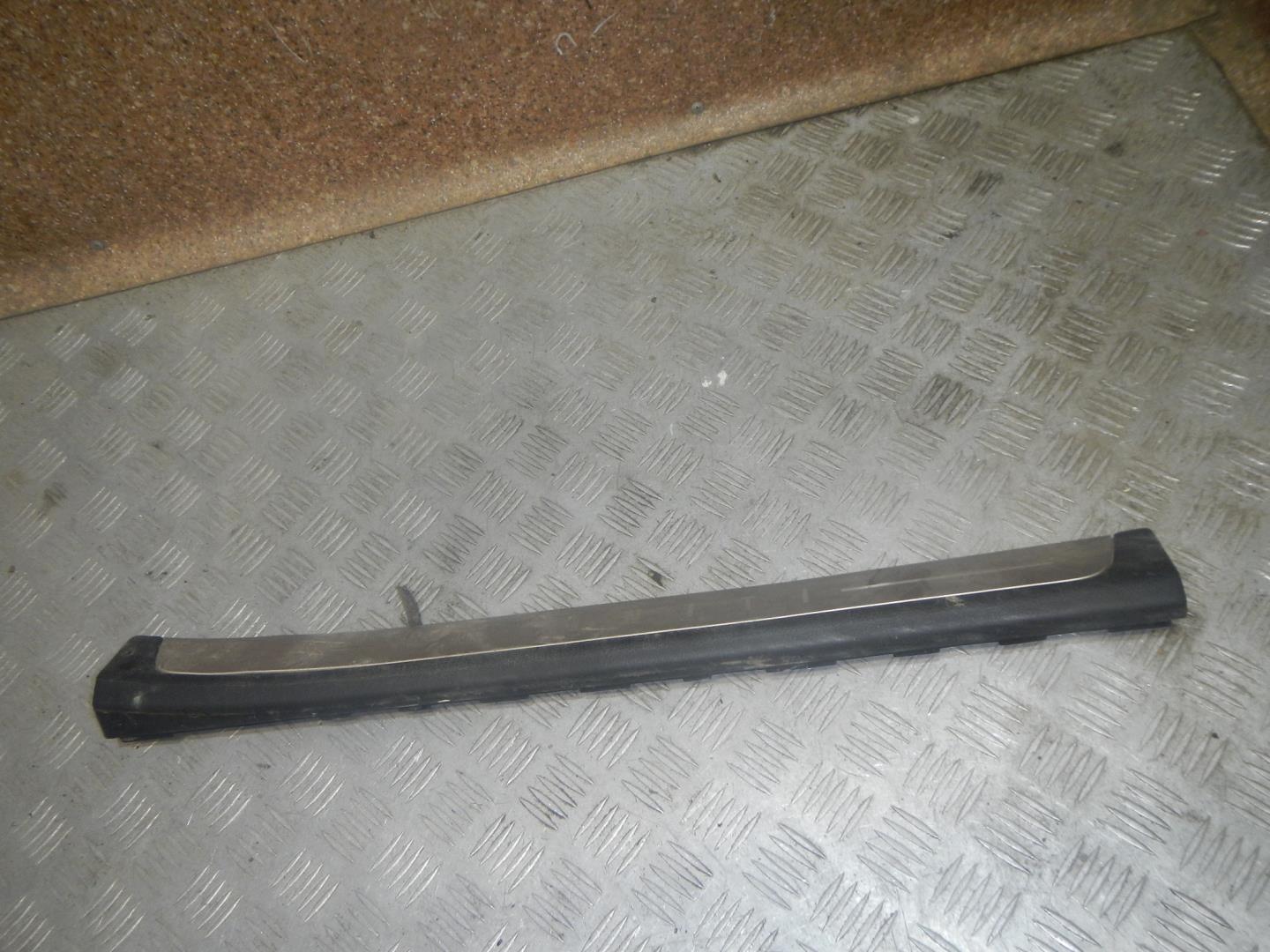 Накладка порога (внутренняя)