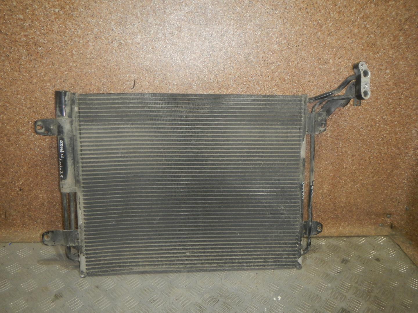 Радиатор кондиционера / конденсер